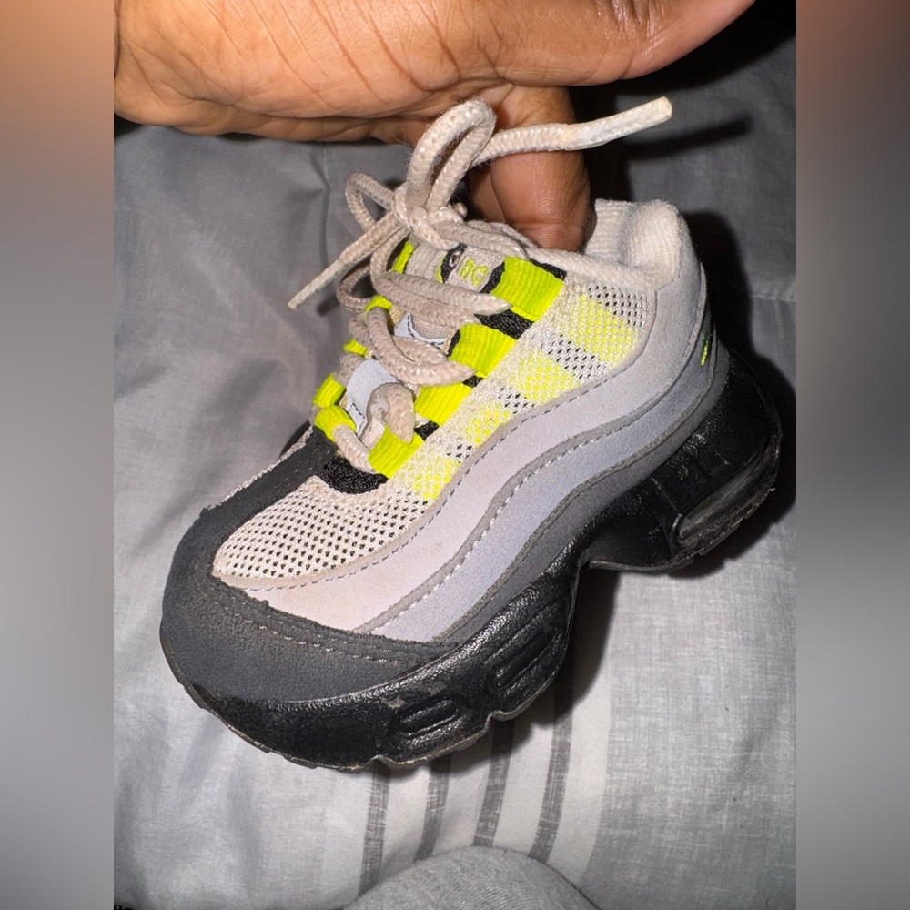 Size 5 Air Max